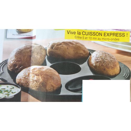 Cuit Pommes De Terre En Silicone Pour Cuisson Au Four Traditionnel Ou Micro-Ondes. Pot'asty Yoco Design. Pour 5 Pommes De Terre. 25 X 2,5 Cm