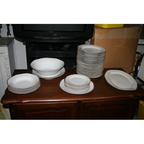 Service Porcelaine