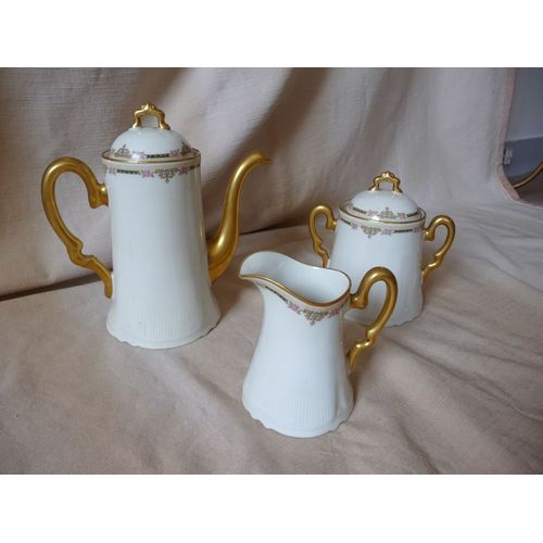 Service Trois Pièces En Porcelaine De Limoges