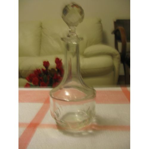 Petite Carafe Pour La Liqueur Ou Digestif En Verre