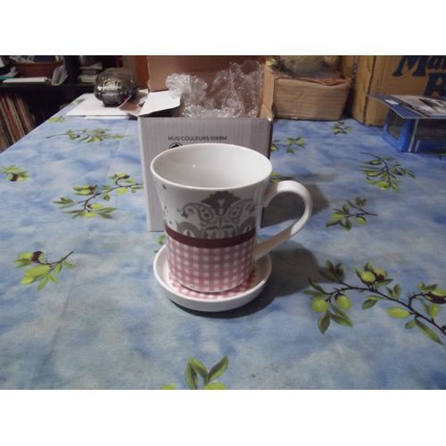 Mug Couleurs Avec Soucoupe