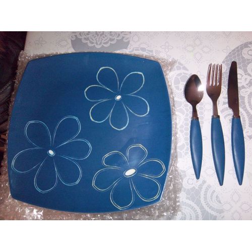 Assiettes+Couverts