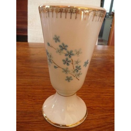 Mazagran À Décor De Fleurettes Bleues Avec Filet Et Bordure Or.