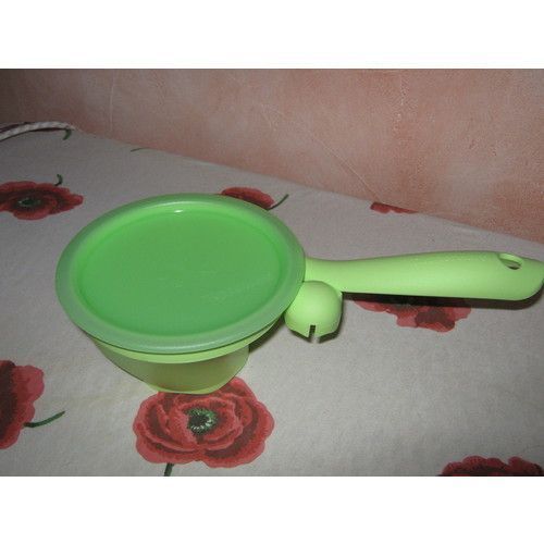 Passoire Avec Couvercle  Verte Tupperware