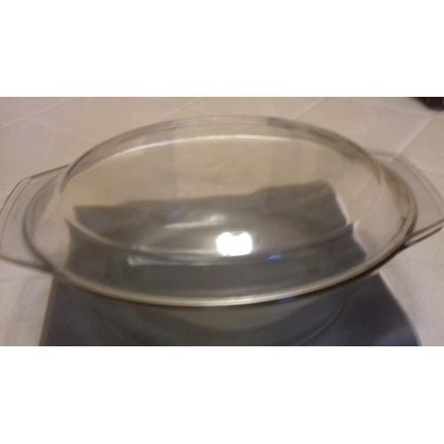 Plat Pyrex Avec Couvercle