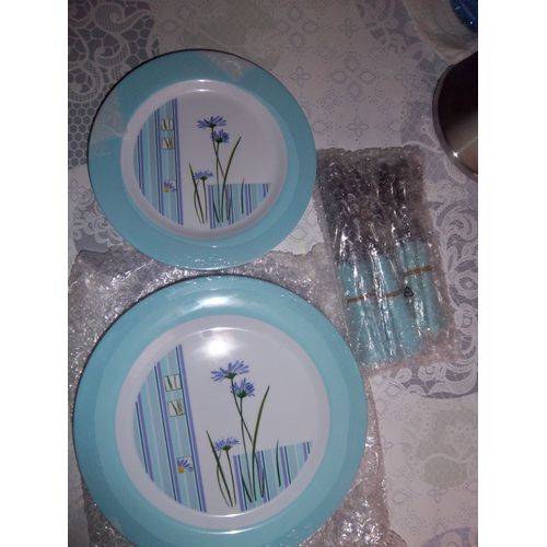 Assiettes+Couverts