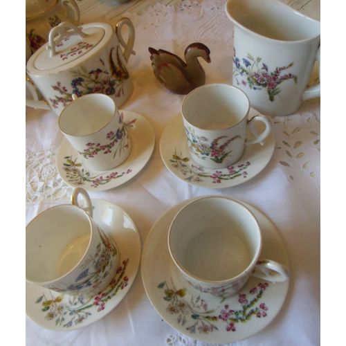 Lot Assorti  6 Tasses 6 Soucoupes Sucrier Pot-À-Lait  Cygne Onyx