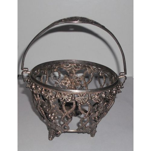 Ancien Petit Panier A Sucre En Metal Argente Numerote