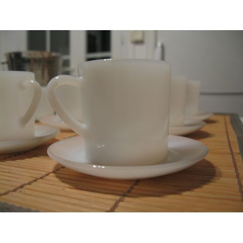 Tasses Avec Sous-Tasse Nestlé
