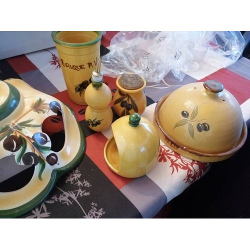 Lot Provencal Lustre Pot Jaune Olive