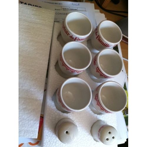 6 Coquetiers +Salière Et Poivrière