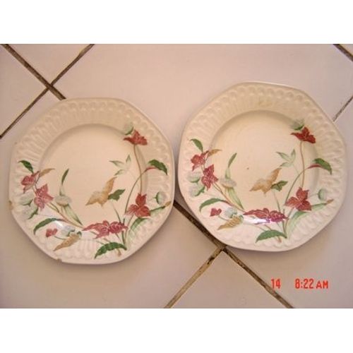 2 Assiettes À Dessert