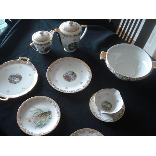 Service De Table En Porcelaine De Limoge