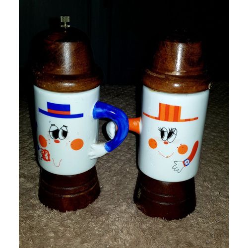 Duo Saliere & Moulin A Poivre Bras Dessus Bras Dessous