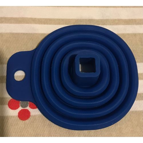 Entonnoir En Silicone Bleu Rétractable Intermarché