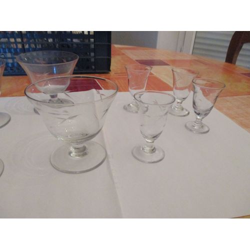 12 Verres À Liqueur En Semi Cristal