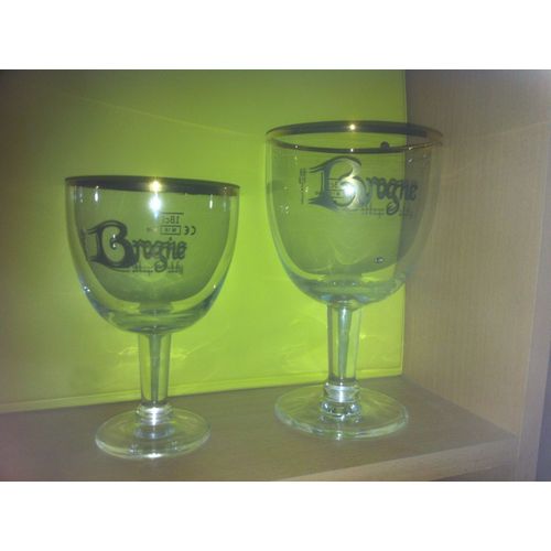 Verres À Bière "Abbaye De Brognes", 33 Cl Et 18 Cl.