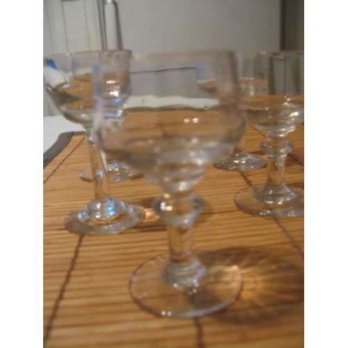 Lot De 5 Verres À Liqueur À Pied