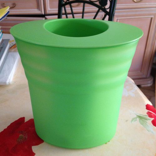 Rafraichisseur A Boisson Tupperware
