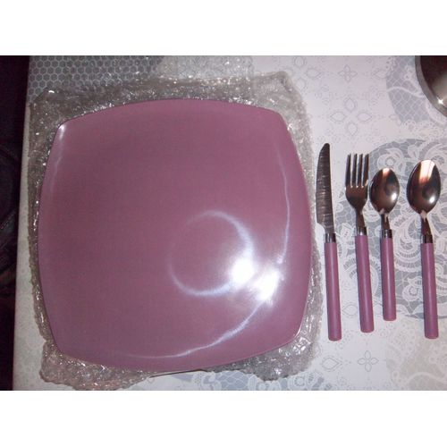 Assiettes+Couverts