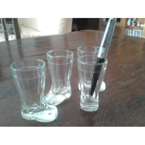 4 Mini Chopes&#10048petits Verres Bottes&#10048dose Schnaps Eau De Vie