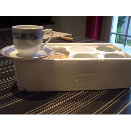 Service À Café 4 Tasses Et 4 Sous Tasses Blanc Imprimé Motifs Bleus  Neufeuf