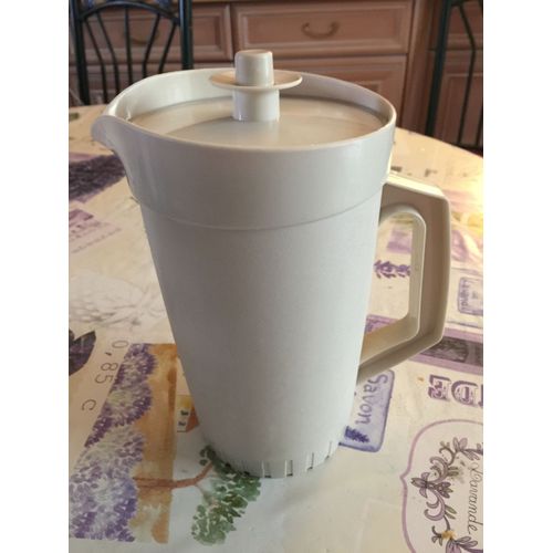 Broc Ou Pichet A Piston 1 Litre Tupperware