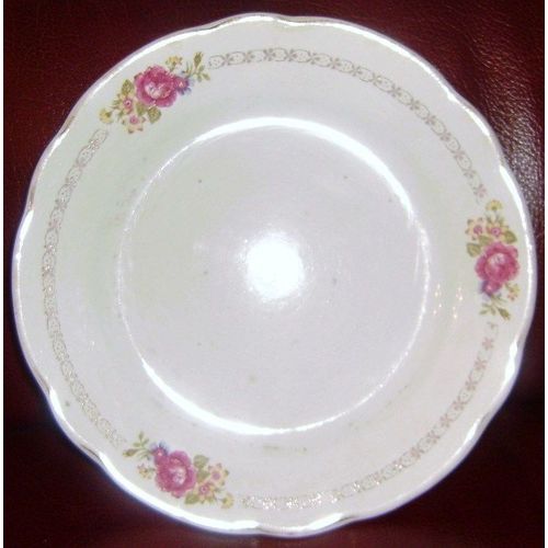 Assiette Liseré Fleurs Et Dorure Diamètre 24cm