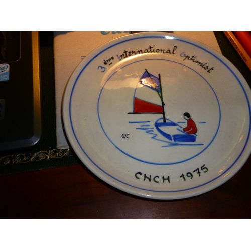 Assiettes En Faience Henriot