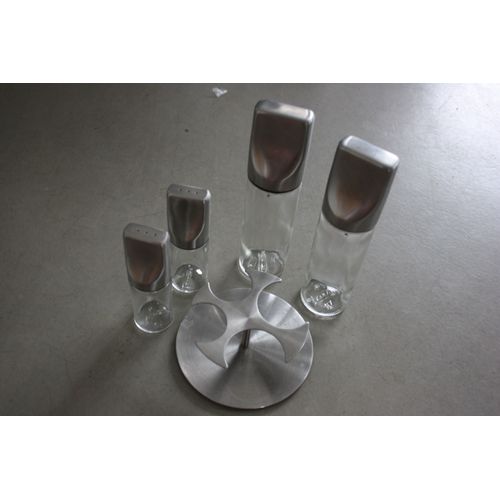 Service De Table Huile/Vinaigre/Sel/Poivre