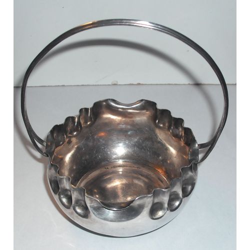 Petit Panier A Sucre En Metal Argente Avec Poincon