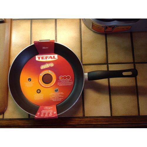 Tefal Extra Thermo-Spot 28 Cm