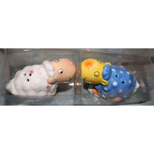Salière Et Poivrier Couple De Moutons