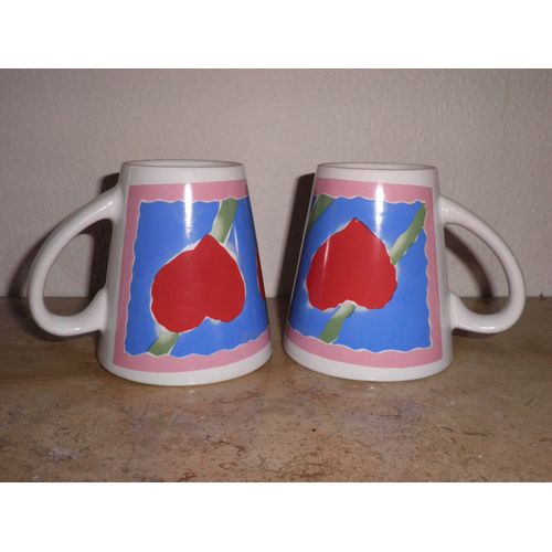 Mugs Multicolore Avec Coeurs Rouges