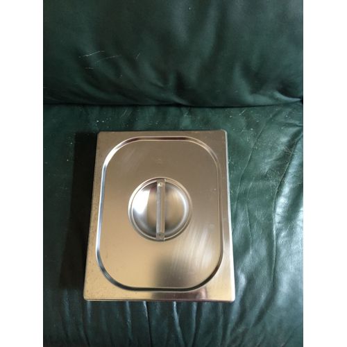 Plat Inox Avec Couvercle