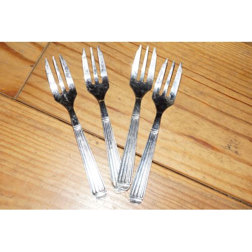 4 Fourchettes À Huîtres