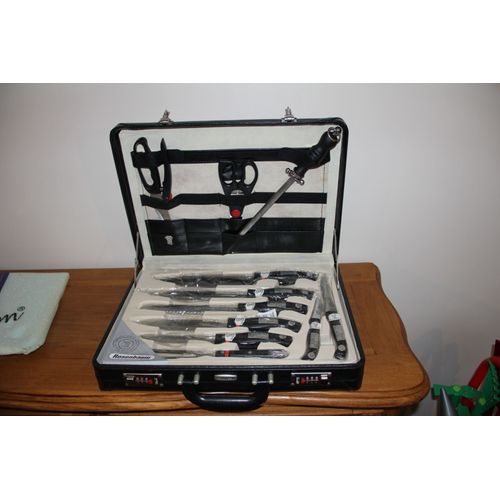Valise De 24 Pièces De Couteaux