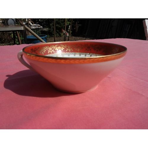 Tasse  En Porcelaine De Limoges