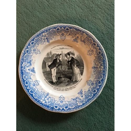 Assiette En Faience Du 19ème Siècle - Creil Et Montereau
