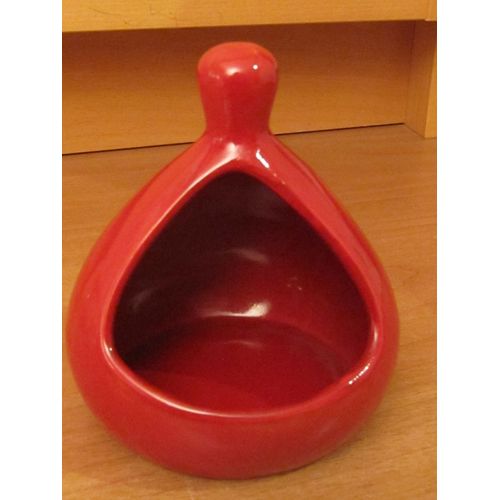 Main A Epices Rouge Sans Cuillere