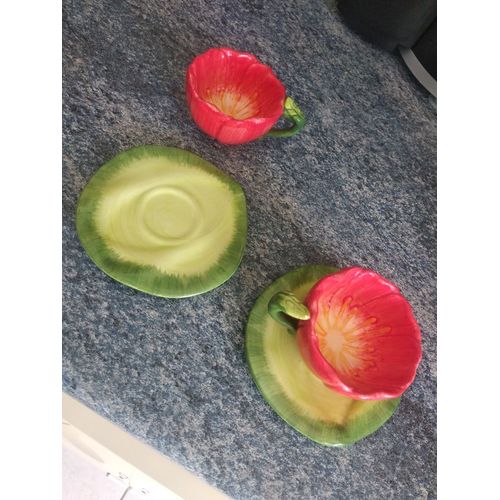 Tasses