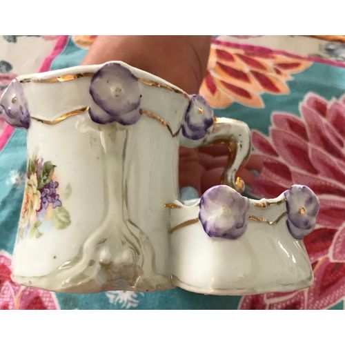 Moutardier Serviteur Ancien À Poivre Et À Sel En Porcelaine Blanche Peinte À La Main Barbotine 19è Décor Violettes