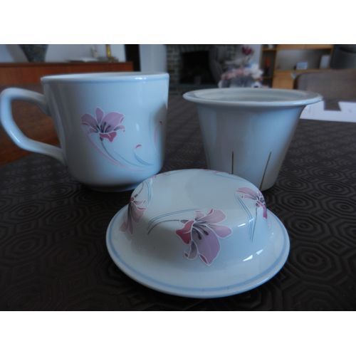 2 Tasses/Tisaniere Avec Infuseur & Couvercle