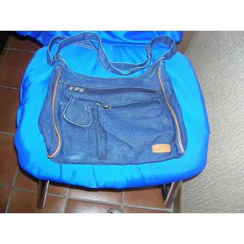 Sac À Bandoulière En Jean 28 X 20 Cm.