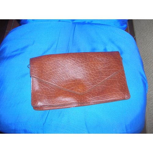 Pochette Marron 25,5 X 14,5 Cm.