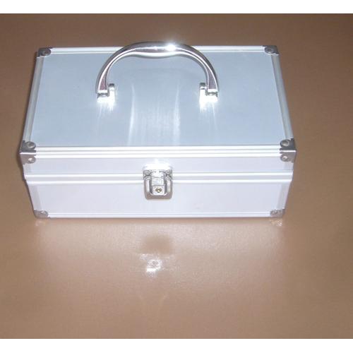 Valise Valisette Coffre Aluminium Argenté Valise Valisette Argente Aluminium Argenté Coffre Coffret Beaute Bijoux Vanity Case Valise Beauté Design Boite Mallette Maquillage Cosmétique Rigide Alu Al