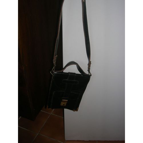 Pochette Simili Cuir Noir 23 X 17 Cm.