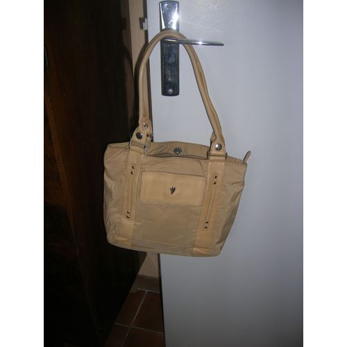 Sac À Main Lancaster Beige 23 X 32 Cm.