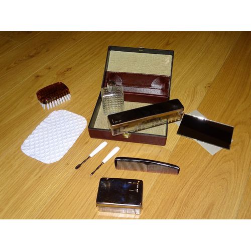 Trousse De Toilette Vintage (Trousse De Voyage Rigide)