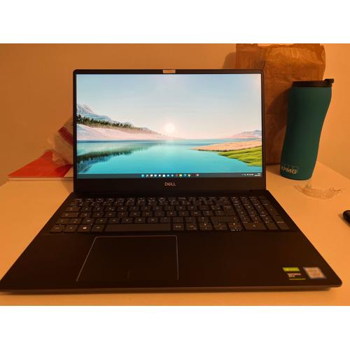 Dell Vostro 14 5490 - 14" Intel Core i7 - 4.7 Ghz - Ram 16 Go - SSD 512 Go - Gris